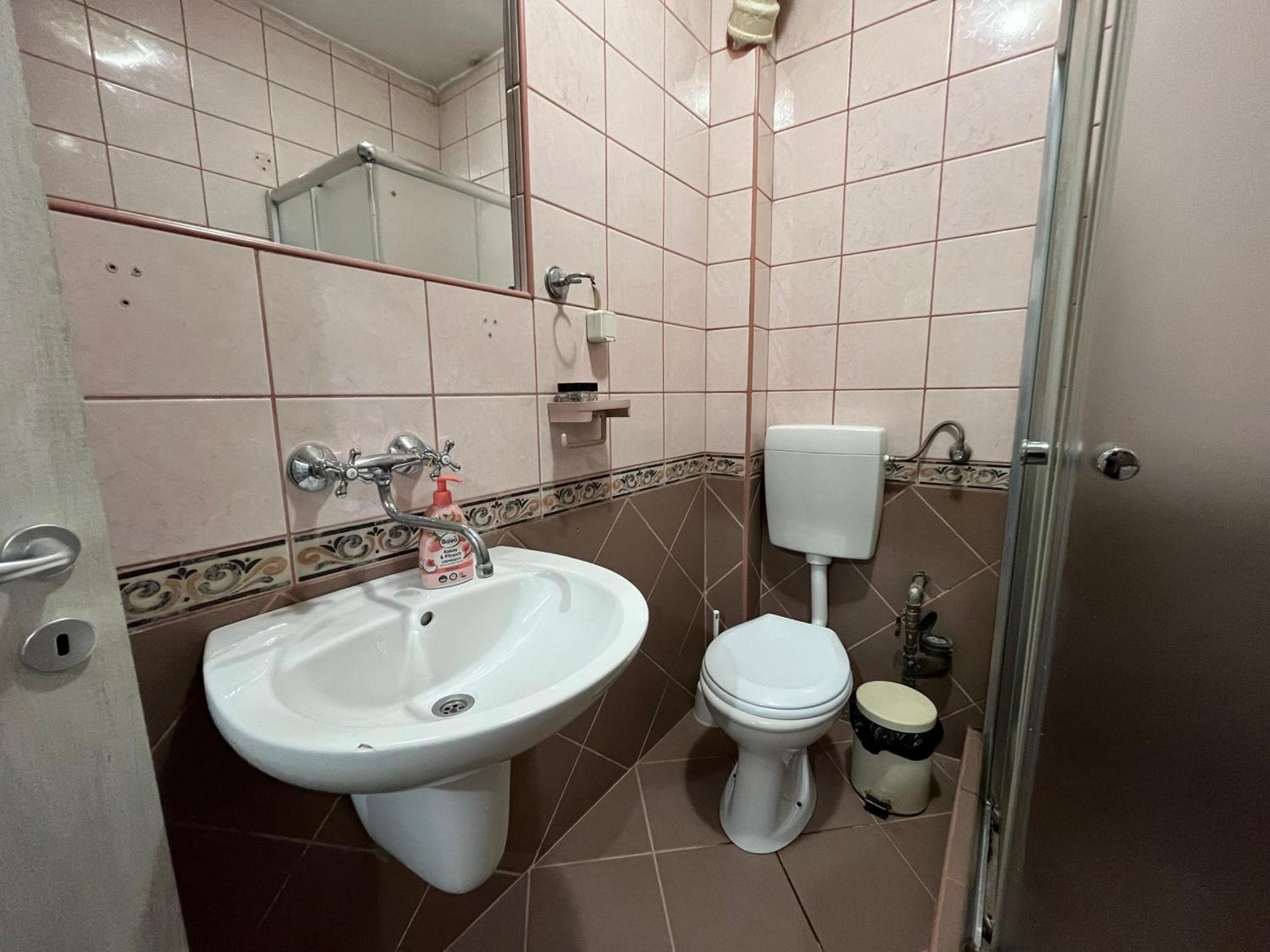 M - Square Private Rooms Skopje Pokoj fotografie